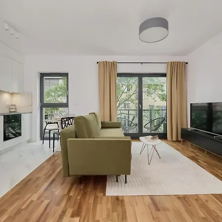 Cozy With Balcony In Very Close To Main Market Square By Renters * 브로츠와프